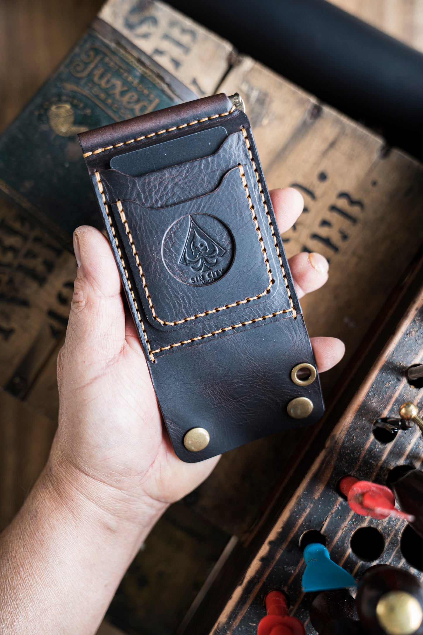 The Atticus – Money clip wallet