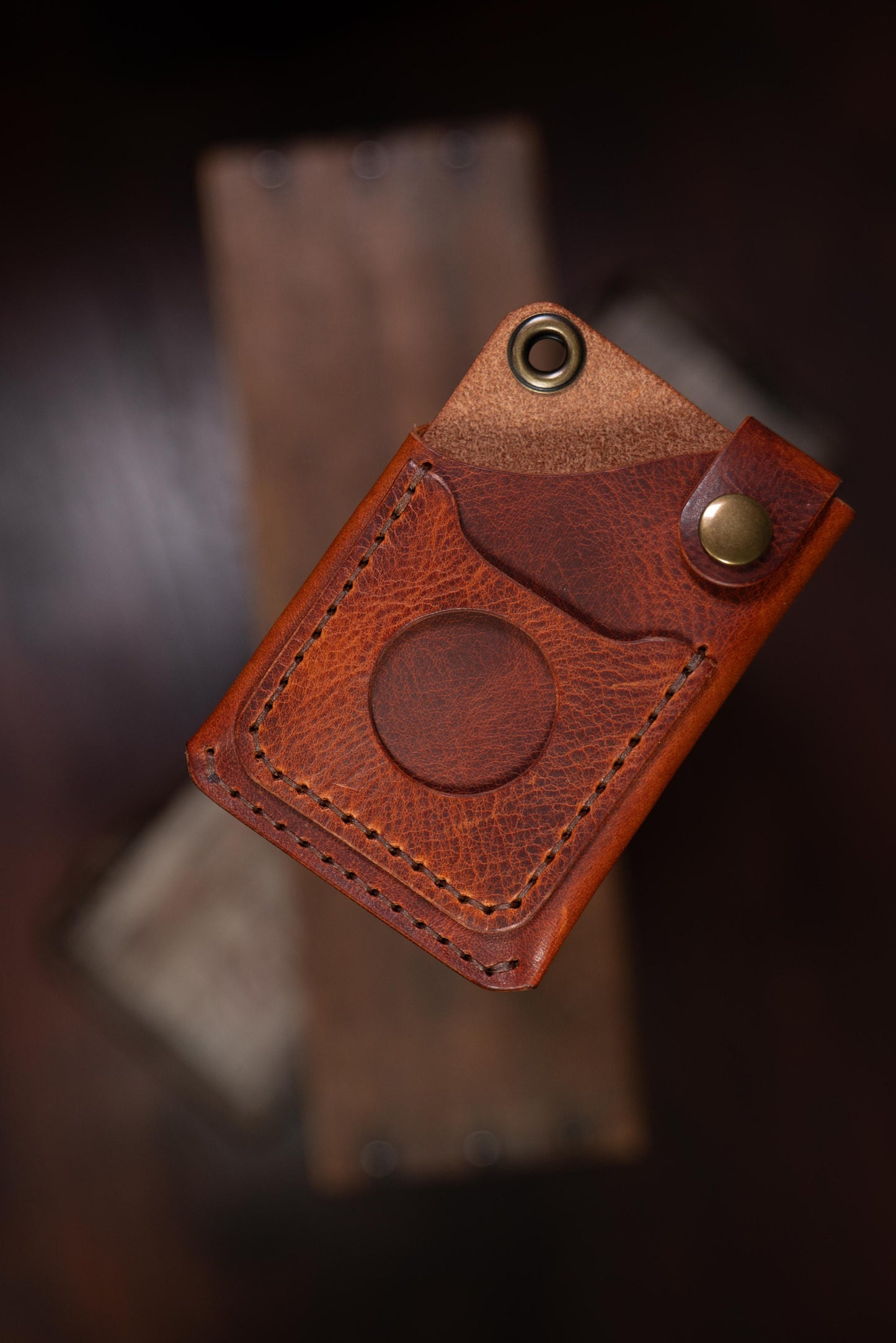 The Ares v2 – Top-Strap Slim Coin Wallet