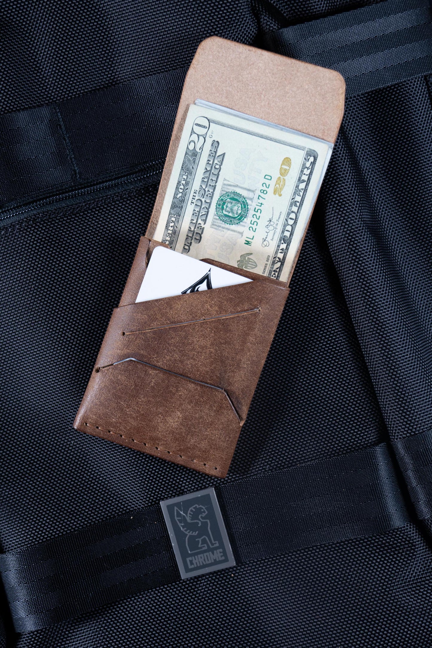 The Classic Tuck – One-Piece Leather Wallet