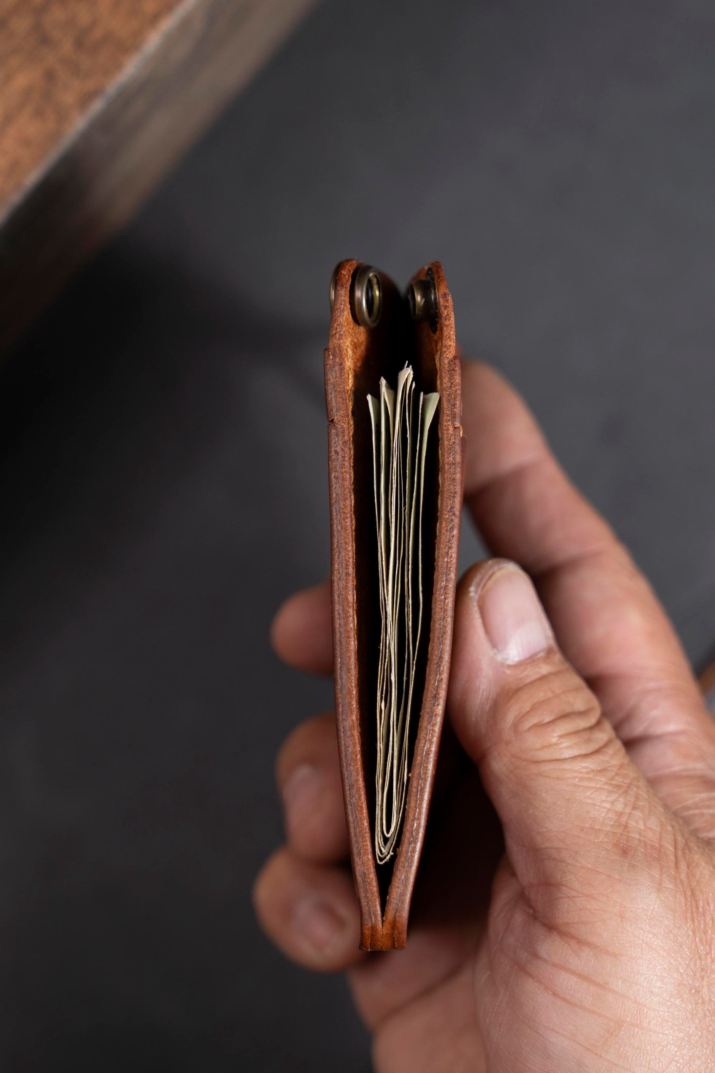 The Luxor Handmade Minimalist Leather Wallet