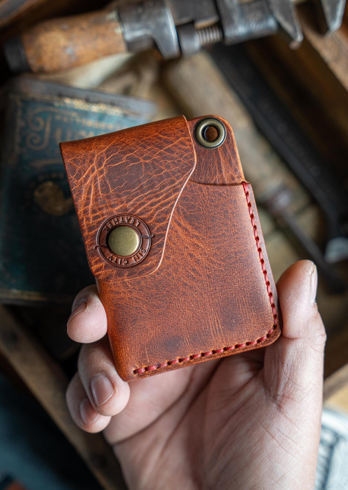 The Nomad – Everyday Carry Wallet