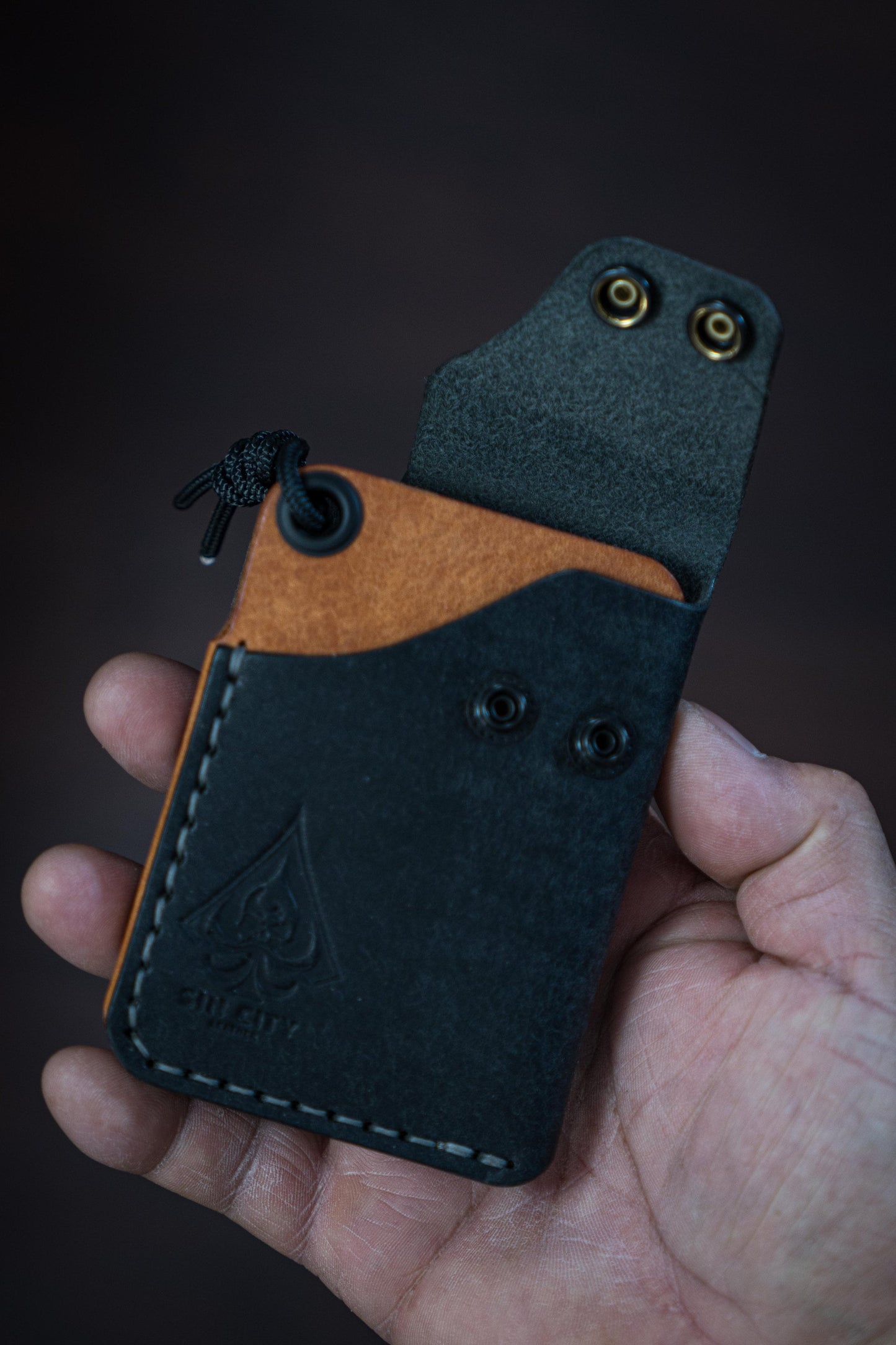 The Nomad v2 - Everyday Carry Wallet