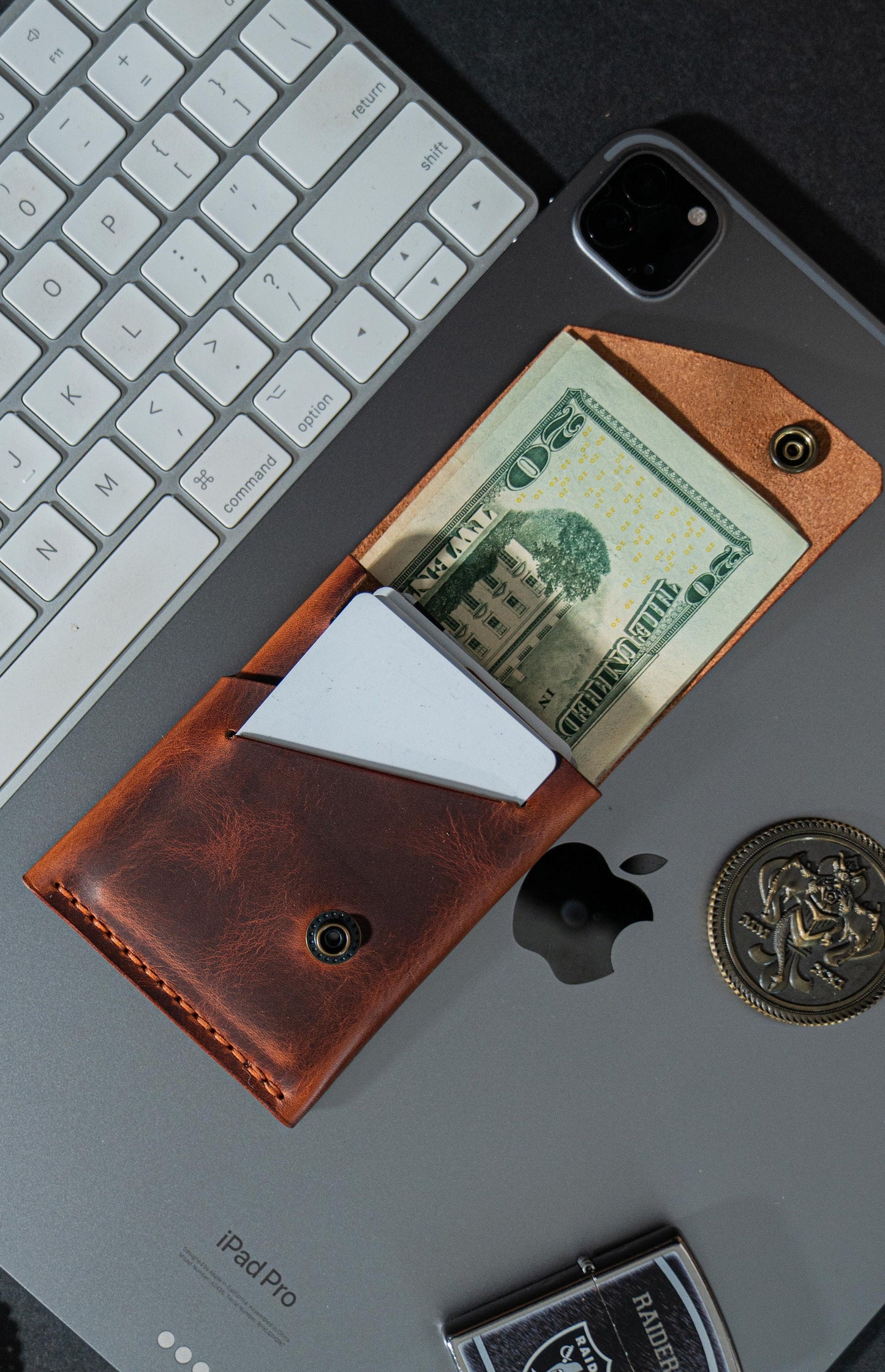 The Classic Flap – One-Piece Flap Wallet