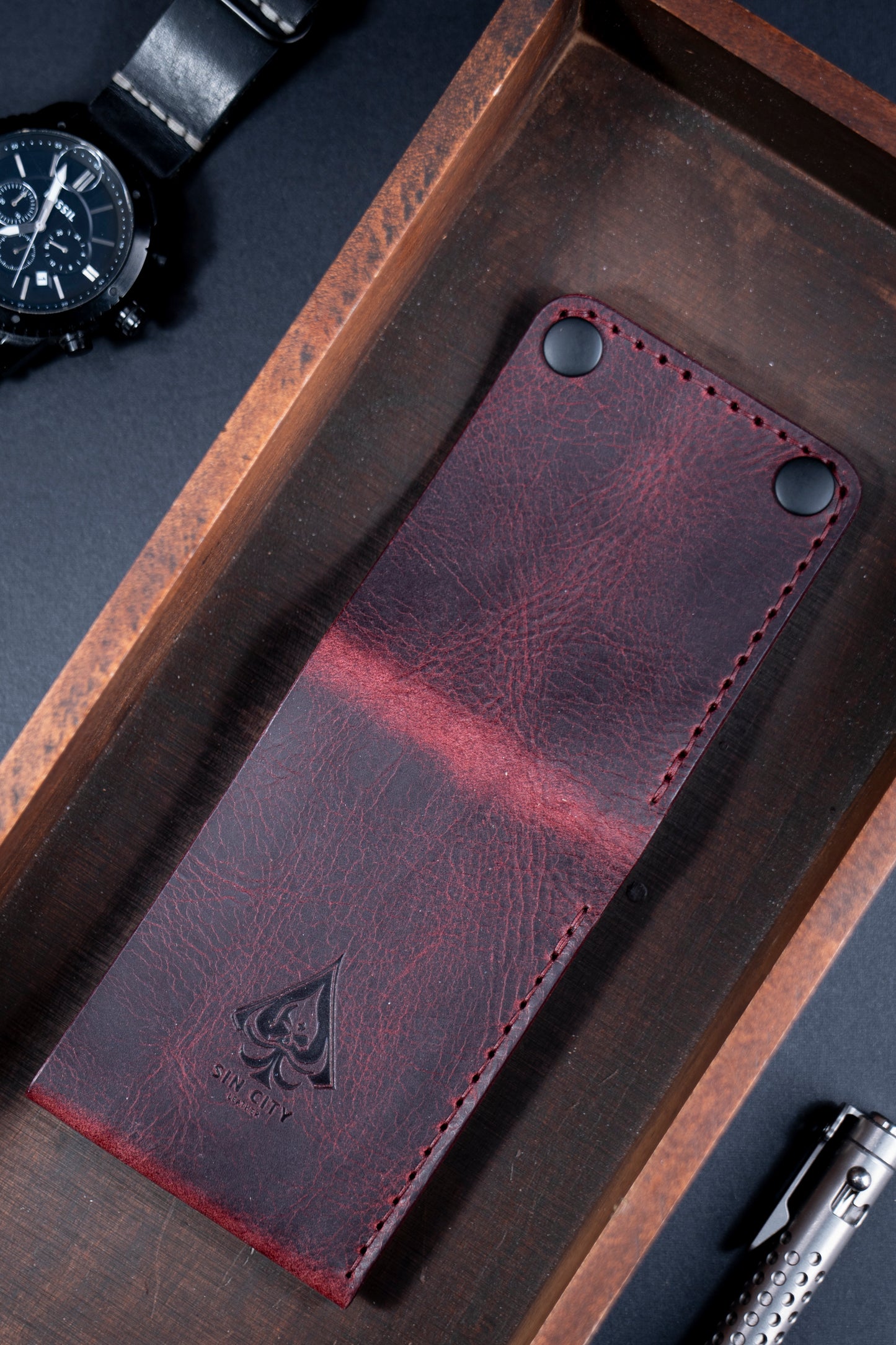 The Titan – Full-Grain Bifold Leather Wallet