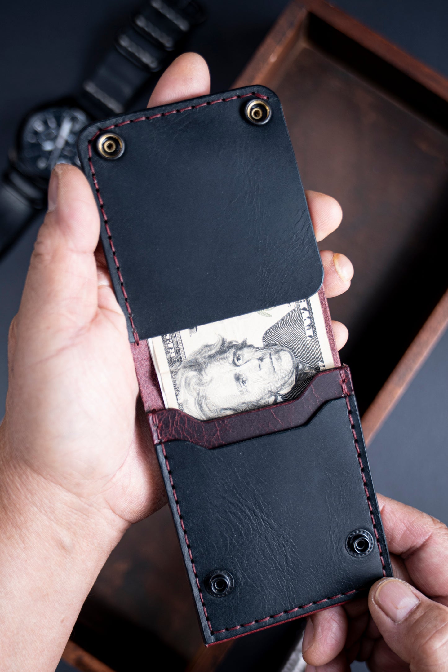 The Titan – Full-Grain Bifold Leather Wallet
