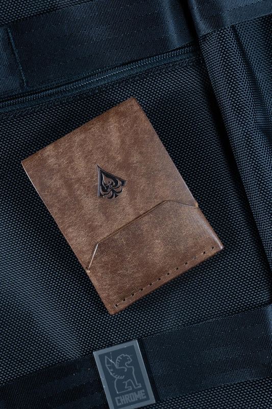 The Classic Tuck – One-Piece Leather Wallet