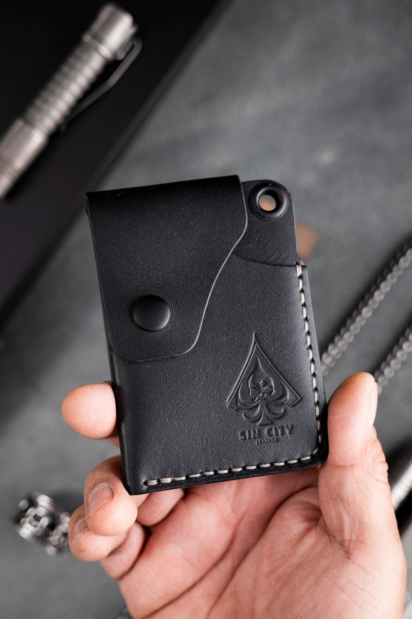 The Nomad – Everyday Carry Wallet