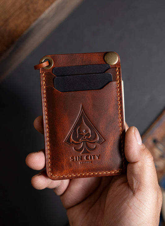 The Luxor   Handmade Minimalist Leather Wallet