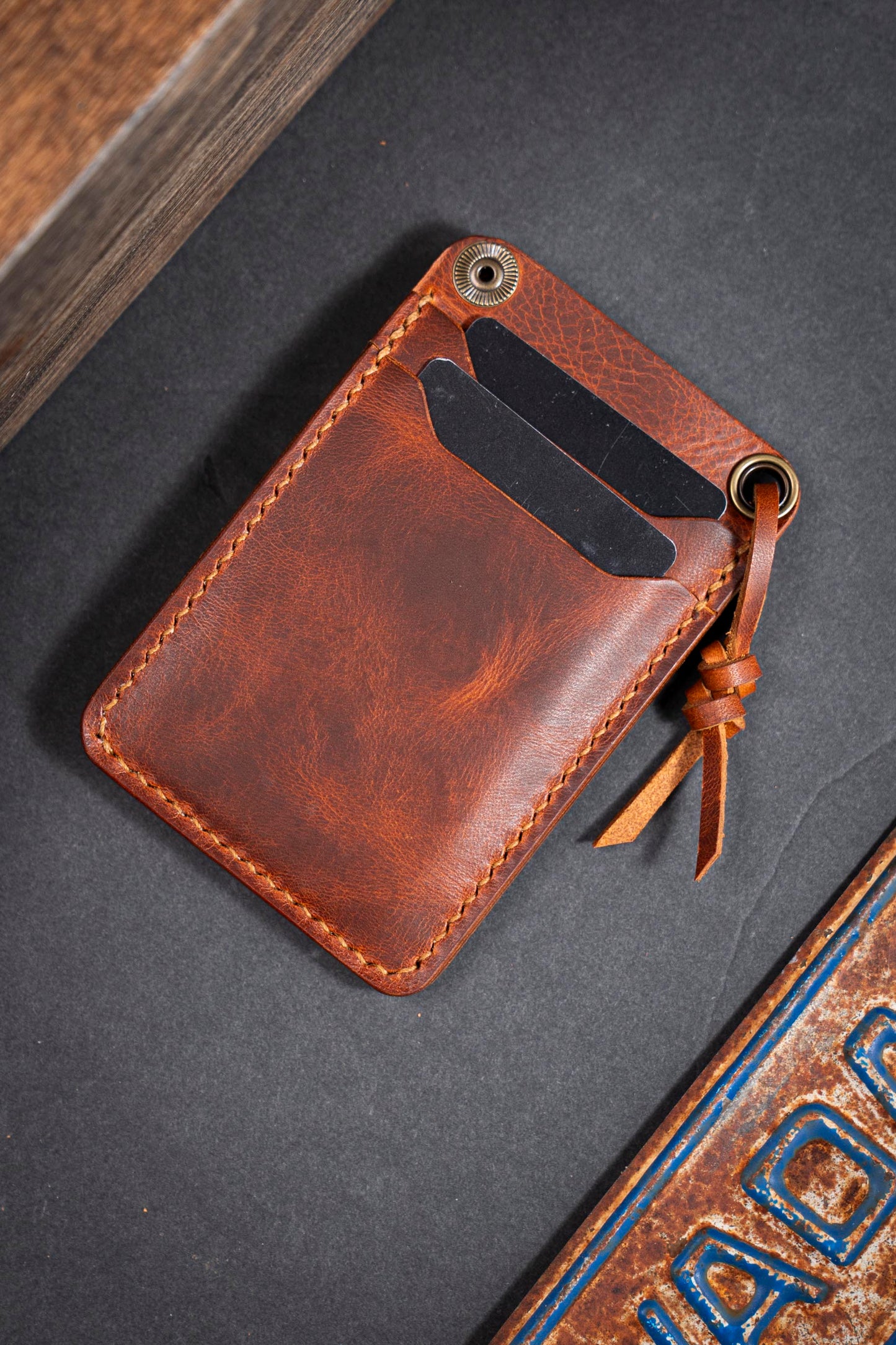 The Luxor   Handmade Minimalist Leather Wallet